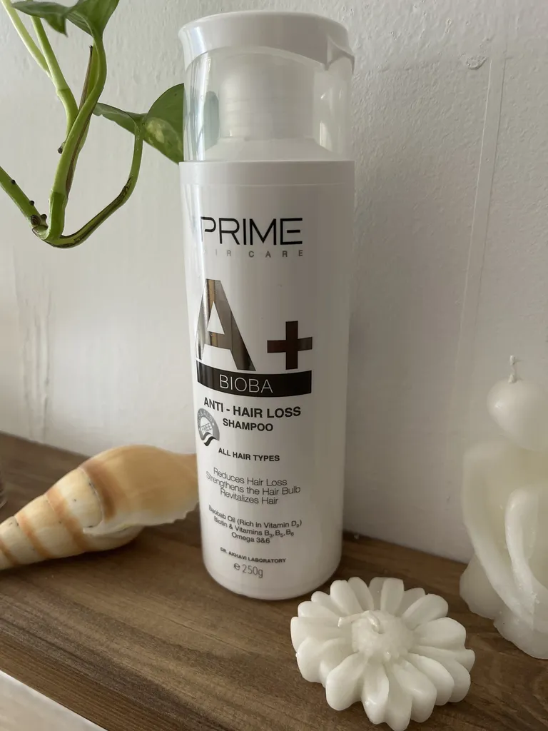 شامپو ضد ریزش و تقویت‌کننده پرایم مدل A+ Bioba حجم 250 میلی‌لیتر