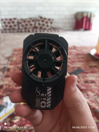 فن خنک کننده گوشی موبایل ممو مدل FLA2