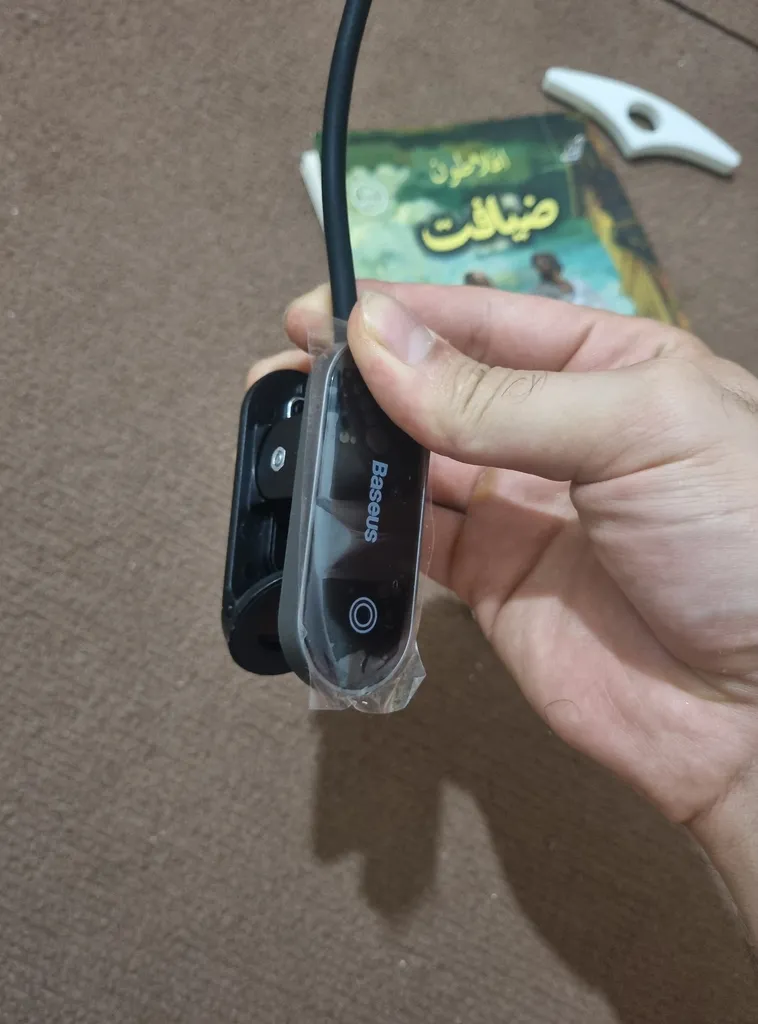 چراغ مطالعه باسئوس مدل DGRAD-0G