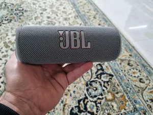 تجریه خرید اسپیکر بلوتوثی قابل حمل جی بی ال مدل Flip 6