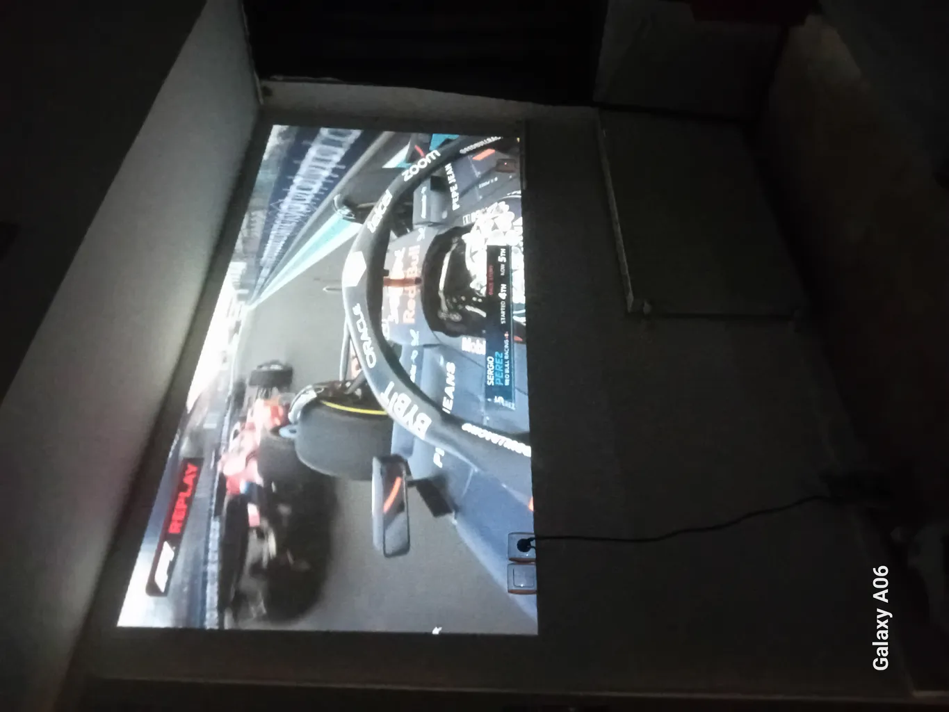 ویدئو پروژکتور مدل HY300 Led