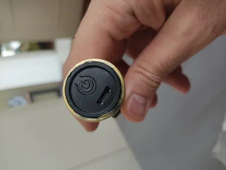 ماشین اصلاح موی صورت مدل V-T9