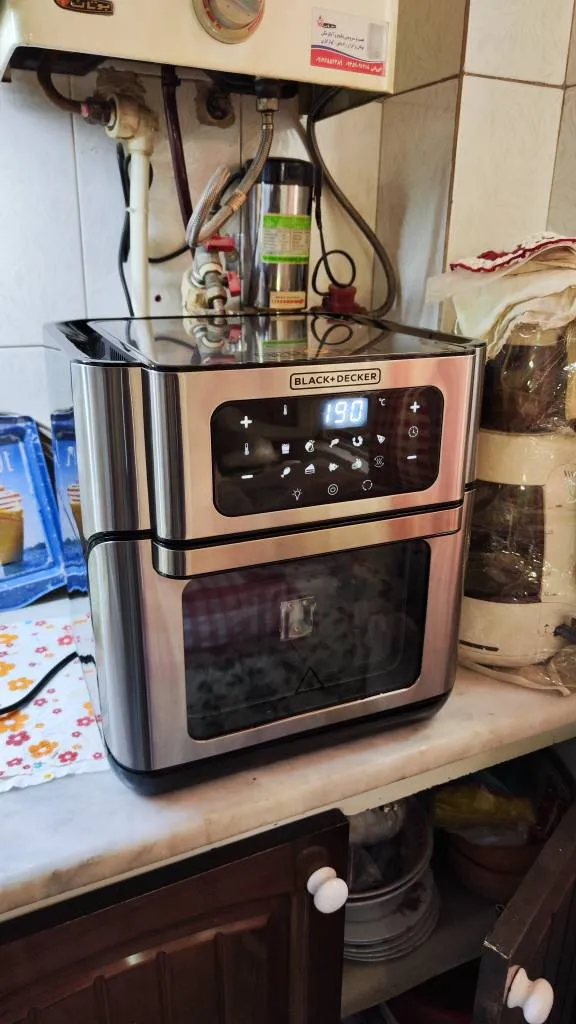 هواپز 12 لیتری بلک اند دکر مدل AOF-100-B5