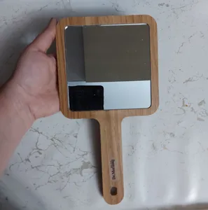 تجریه خرید آینه آرایشی دکتر مورنینگ کد W110