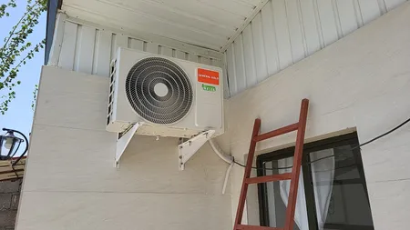 کولر گازی اسپلیت دیواری 12000 دور ثابت جنرال گلد مدل GG-MS12000 PLATINUM