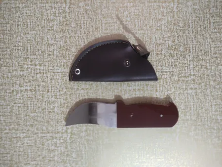 چاقوی سفری مدل کپوری چوبی به همراه کاور