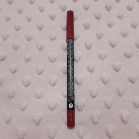 مداد لب گلدن رز مدل DREAM شماره 533