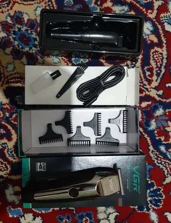 ماشین اصلاح موی صورت وی جی ار مدل 059