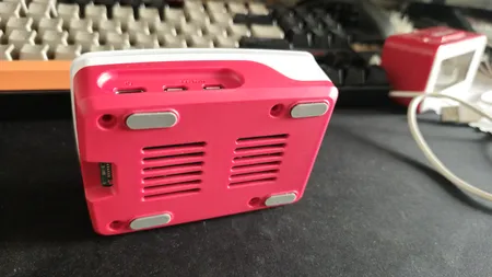 قاب برد رزبری پای مدل Case Pi 5