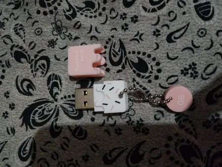 فلش مموری گلکسبیت مدل wiper ظرفیت 64 گیگابایت