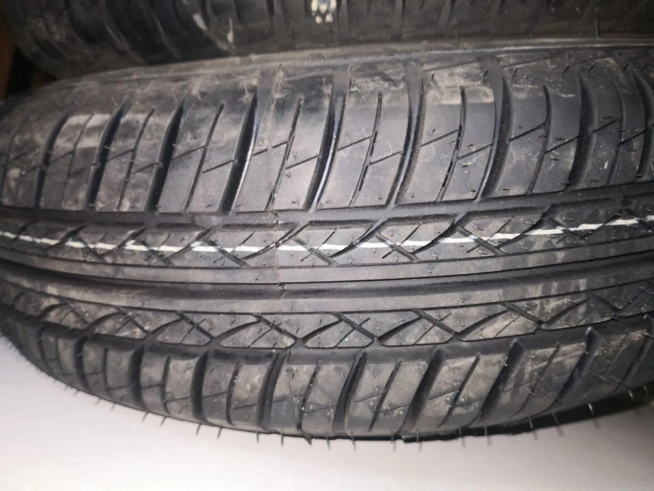 لاستیک خودرو بارز مدل P660 سایز 13 / 70 / 175 میلی‌متر تولید سال 2025 - 1 حلقه