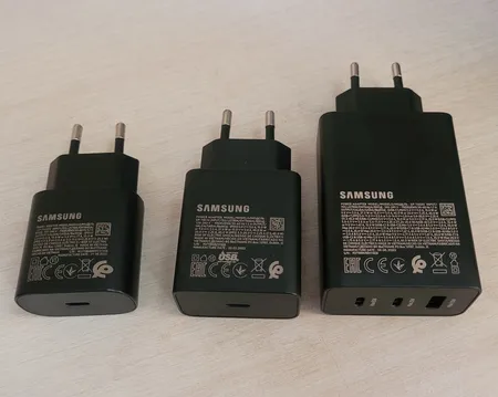 شارژر دیواری 65 وات سامسونگ مدل EP-T6530