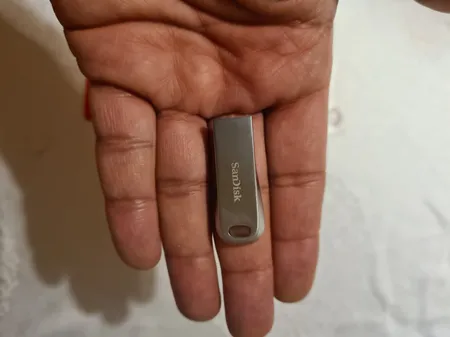 فلش مموری سن دیسک مدل Ultra Luxe ظرفیت 64 گیگابایت