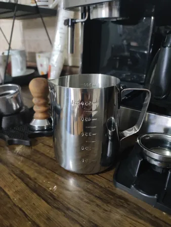 پارچ کف ساز شیر مدل PICH550