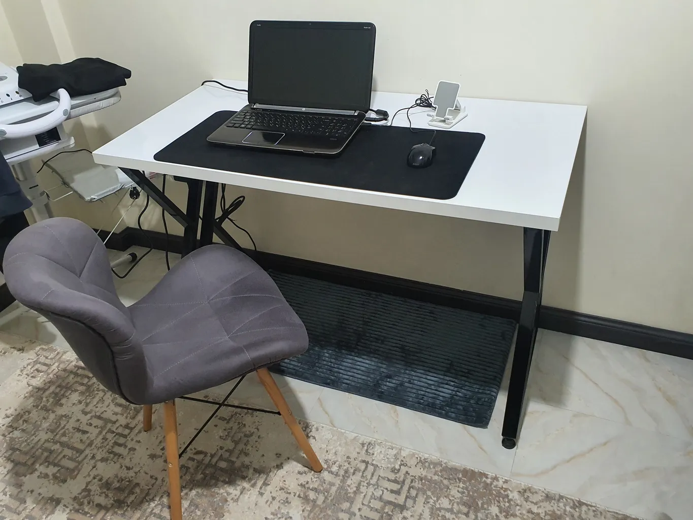 صندلی هوگر مدل مدیسون