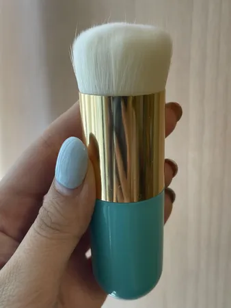 برس آرایشی مدل پرتراکم کپسولی