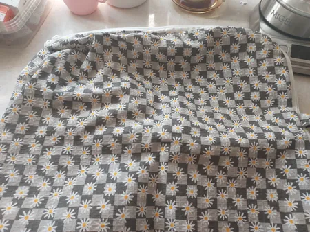 کیسه نان و سبزی طرح بابونه مدل سه لایه سایز 44×44 سانتی متر