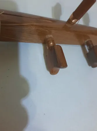 سیم تار و سه تار نوین سیم مدل Medium Tension