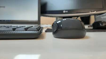 کیبورد و ماوس بی سیم پاورمدیا مدل KBM-6122W