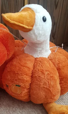 عروسک طرح غاز بالشتی مدل کدو کد JIMI110 ارتفاع 45 سانتی‌متر