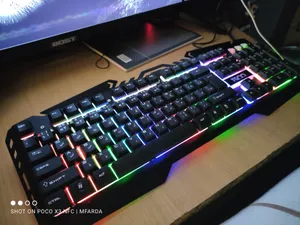 تجریه خرید کیبورد گیمینگ تسکو مدل TK 8021L با حروف فارسی، سوییچ ممبران، Full-Size، نورپردازی RGB LED