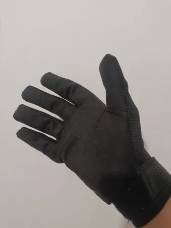 دستکش ورزشی مدل E24