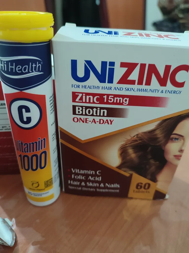 قرص یونی زینک لیبرتی سوییس و جوشان ویتامین C 1000 میلی گرم‌ های هلث