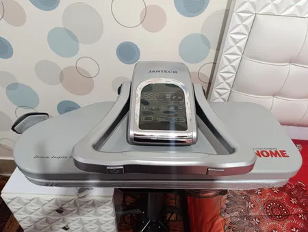 اتو پرسی جانتک مدل 600SP