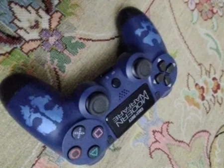 دسته بازی پلی استیشن ۴ مدل Call of Duty - Modern Warfare