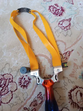 تیر و کمان دستی مدل حرفه ای