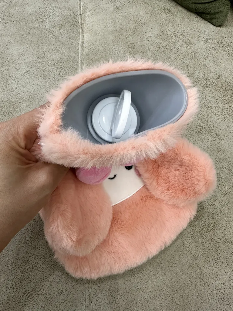 کیسه آب گرم بنکس مدل T5577 طرح عروسکی