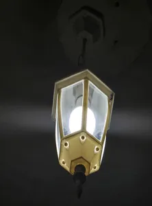 تجریه خرید چراغ حیاطی مدل رزا کد 03