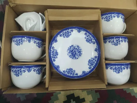 ست فنجان و نعلبکی 12 پارچه 6 نفره چینی زرین ایران مدل چای خوری ایتالیا اف 8 فلورانس درجه یک