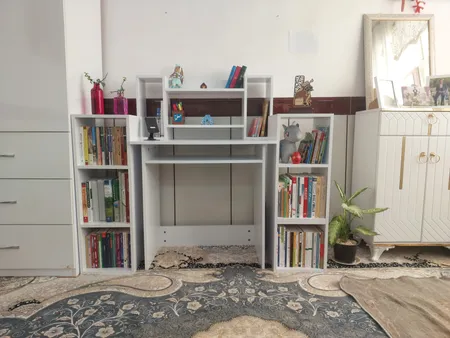 میز کامپیوتر مدل الیت