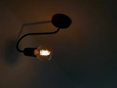 لامپ ادیسونی 40 وات مدل پیچی کد G80 پایه E27