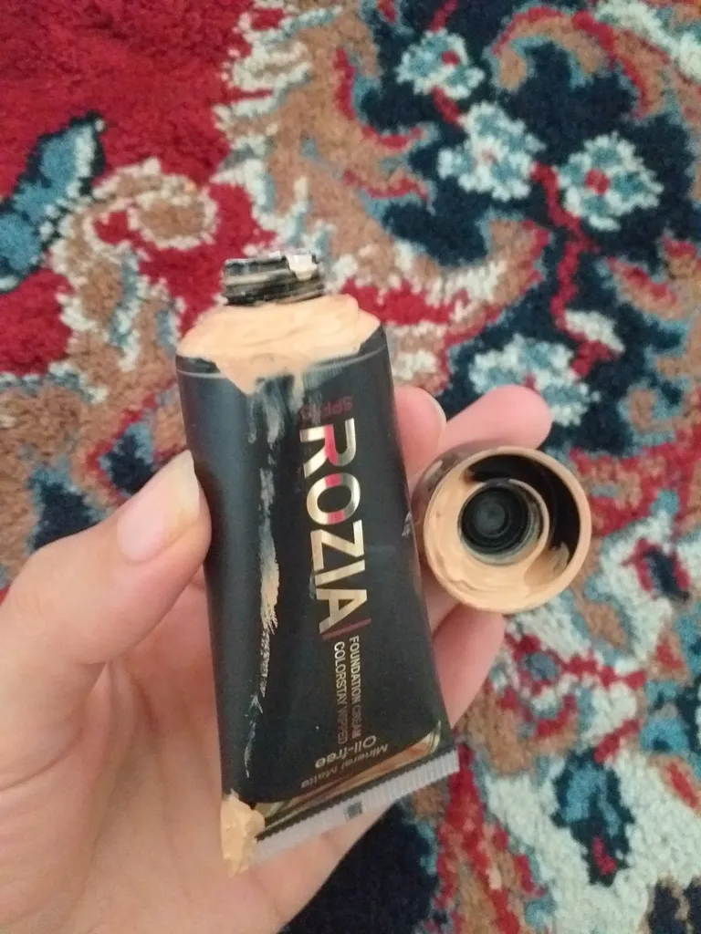 کرم پودر روزیا کد 212 حجم 35 میلی لیتر