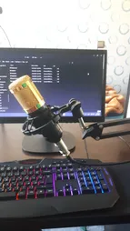 میکروفن کندانسر مدل Live Broadcast Equipment همراه با پایه تلسکوپی