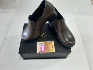 تجریه خرید کفش زنانه چرم عطارد مدل طبی چرم طبیعی کد SH74