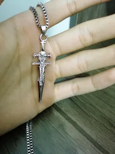 تجریه خرید گردنبند مردانه رزالیا طرح خنجر مدل NM-SSC-35