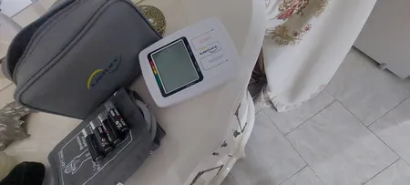 فشارسنج دیجیتال ایزی لایف مدل KD-556