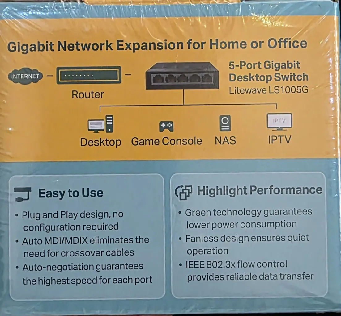 سوییچ 5 پورت گیگابیتی و دسکتاپ تی پی-لینک مدل LS1005G