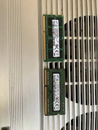 رم لپ تاپ DDR3 تک کاناله 1600 مگاهرتز CL11 سامسونگ مدل PC3L ظرفیت 8 گیگابایت