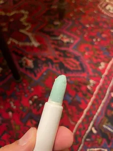 تجریه خرید بالم لب کامان مدل ALOE VERA SHINE