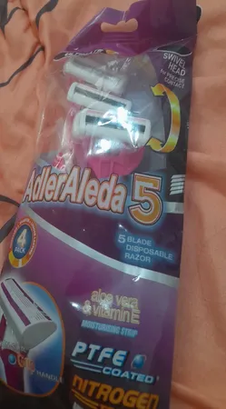 خود تراش ادلر مدل A5 مجموعه 4 عددی