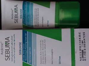 تجریه خرید کرم ژل ترمیم کننده آردن سبوما مناسب پوست های چرب حجم 40 میلی لیتر