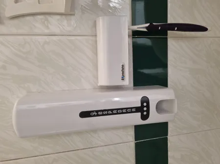 جا مسواکی و دستگاه خمیردندان اتوماتیک اسپادانا کد 01