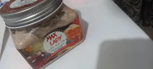 تجریه خرید اسکراب لایه بردار پوست مکس لیدی مدل شیر الاغ حجم 300 میلی لیتر