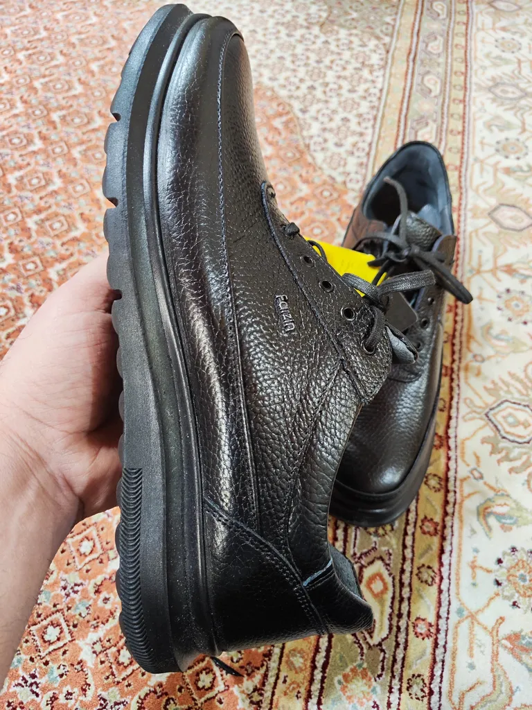 کفش روزمره مردانه کفش فرزین مدل چرم طبیعی ویبرام