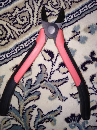 انبر سیم چین توسن مدل T5011-7D سایز 7 اینچ