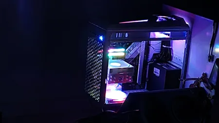 کیس کامپیوتر فاطر مدل FG-523W